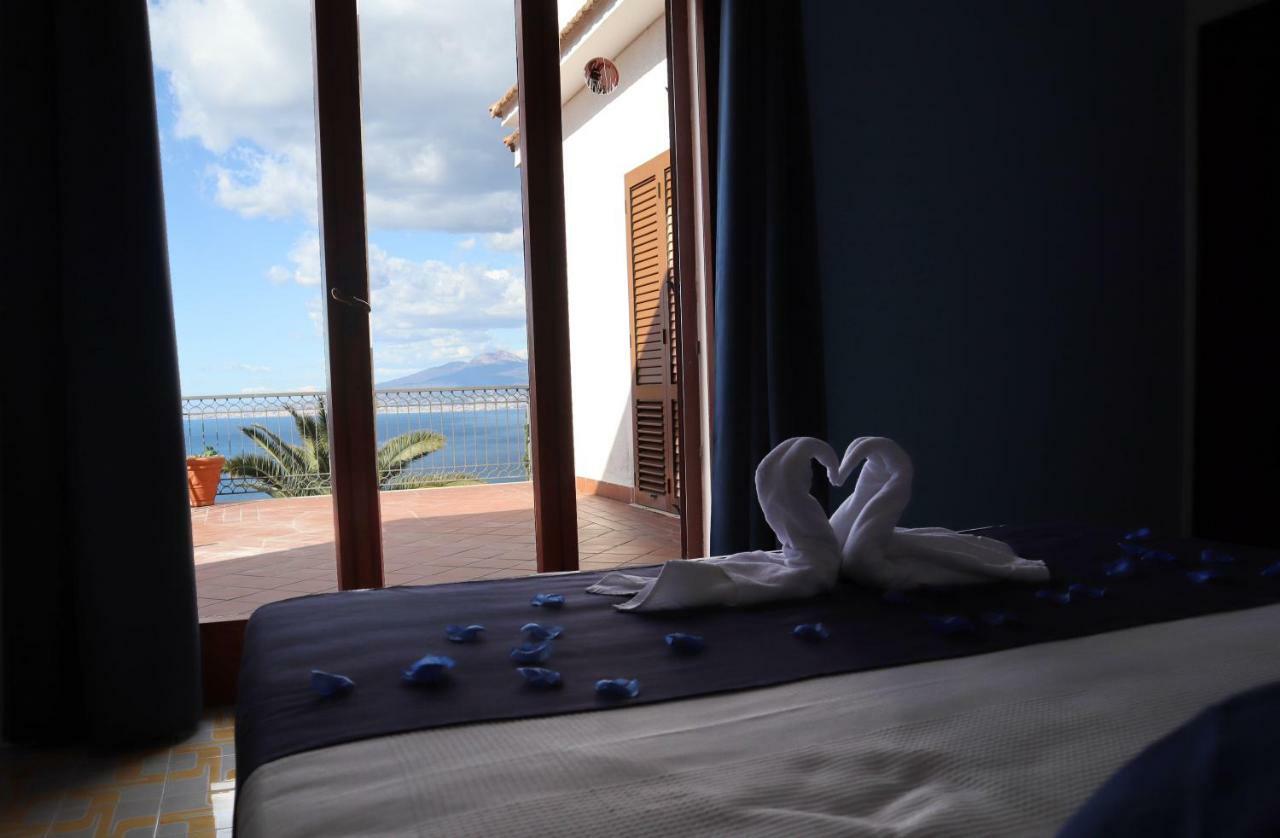 Villa Marylise Sorrento Luaran gambar